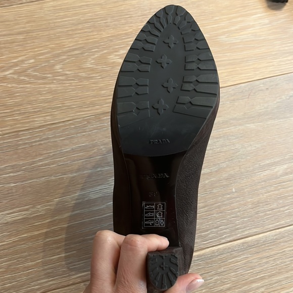 Brown Prada platform heels - Picture 7 of 7